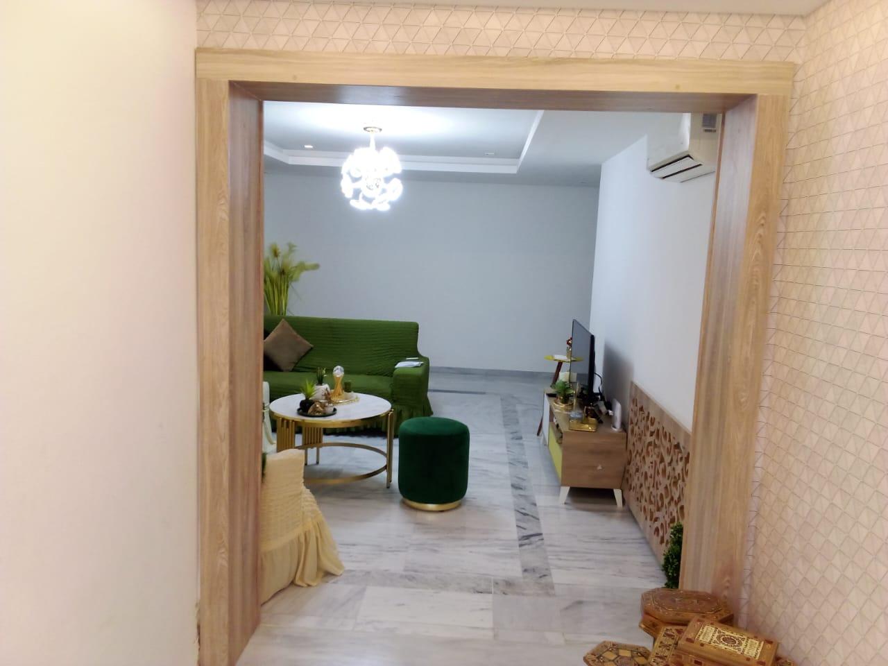 À Vendre – Appartement S+2 Haut Standing à Jardin d'El Manzah 2