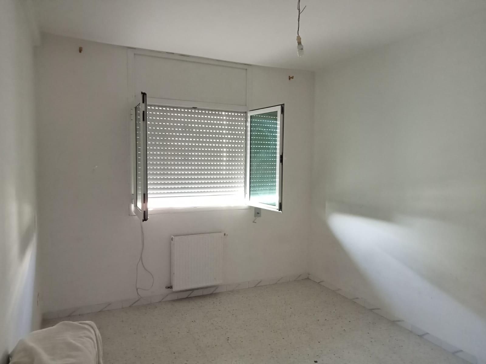 À Vendre : Appartement S+2 à L'Aouina - Résidence Narjes