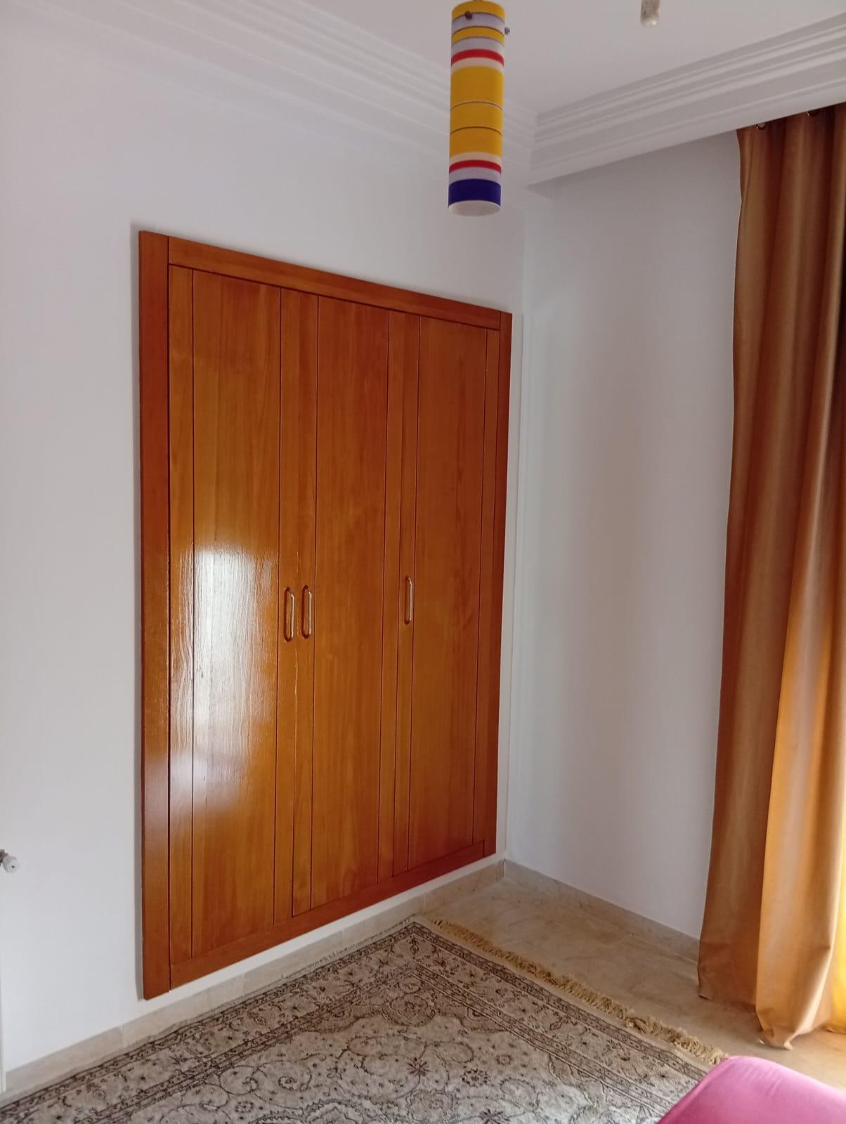 À louer : Appartement meublé S+3 à Laouina, cité Wahat