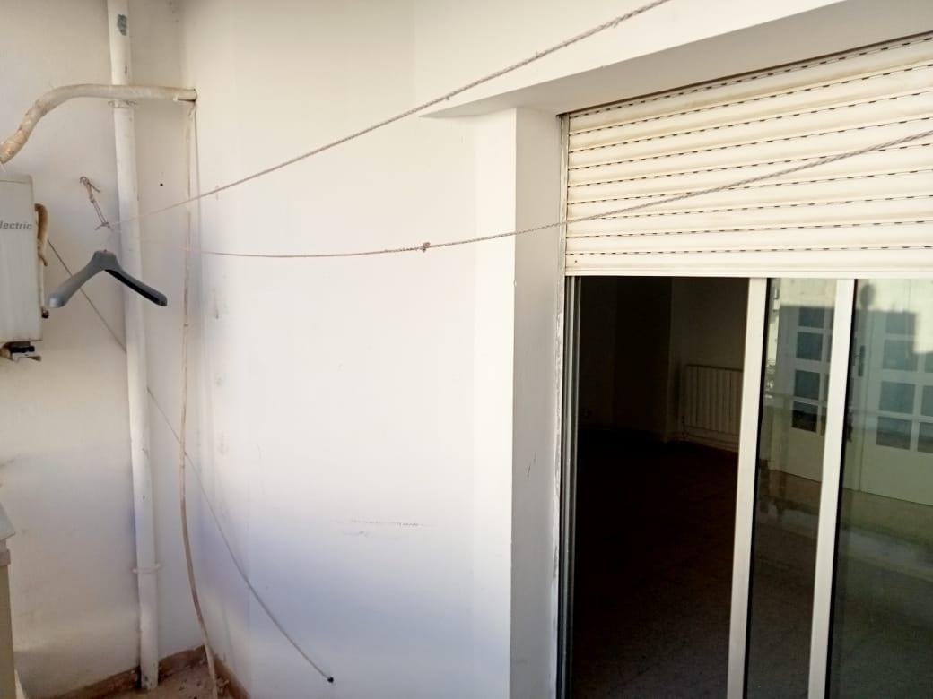 À Vendre – Appartement S+3 à Ariana