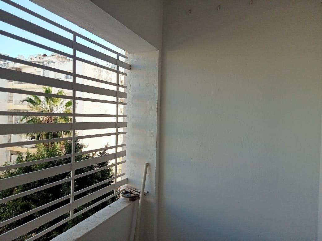 À Vendre – Appartement S+3 à Ariana