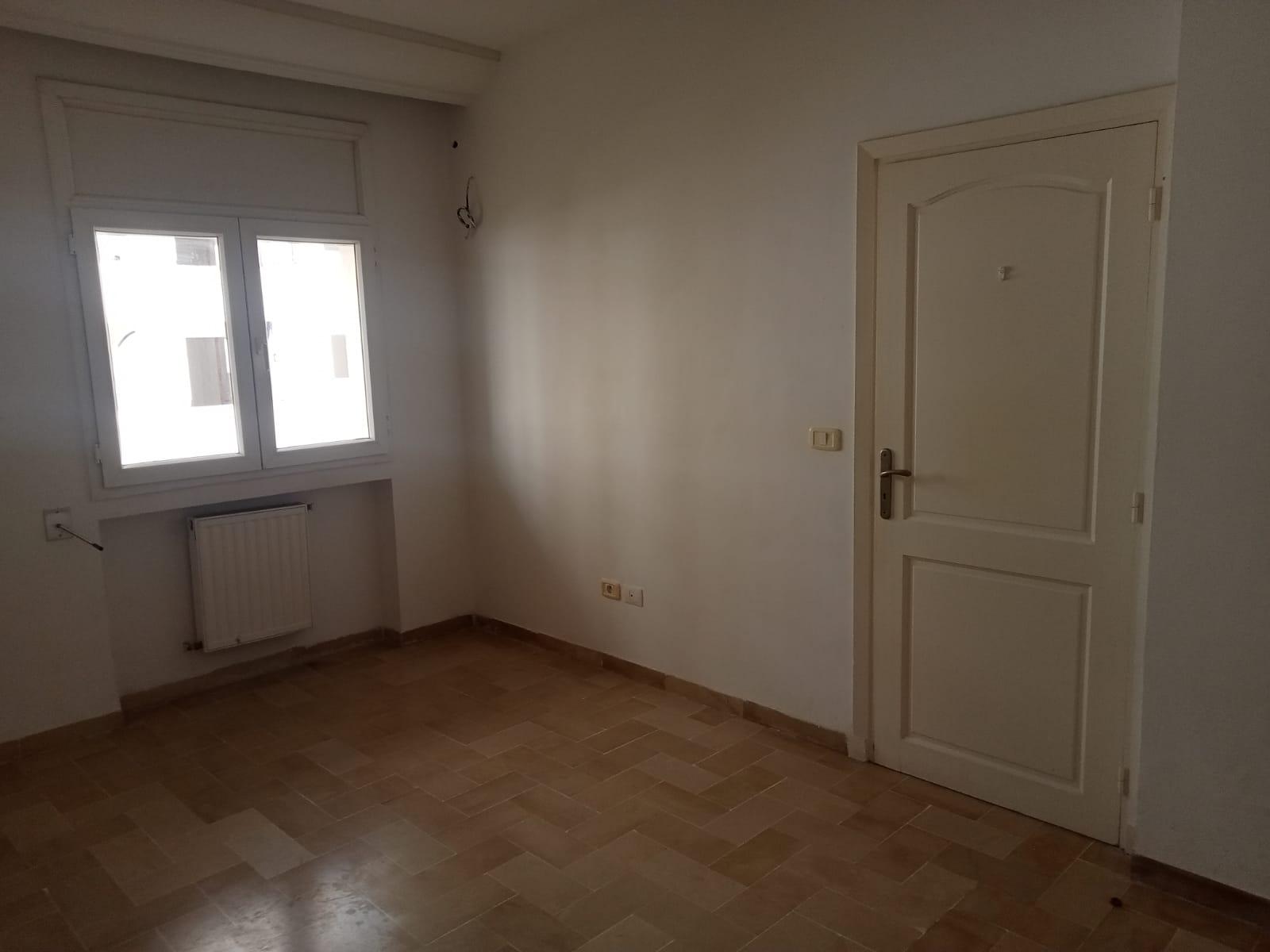 À vendre : Appartement S+2 à Laouina Wahat – 75 m²